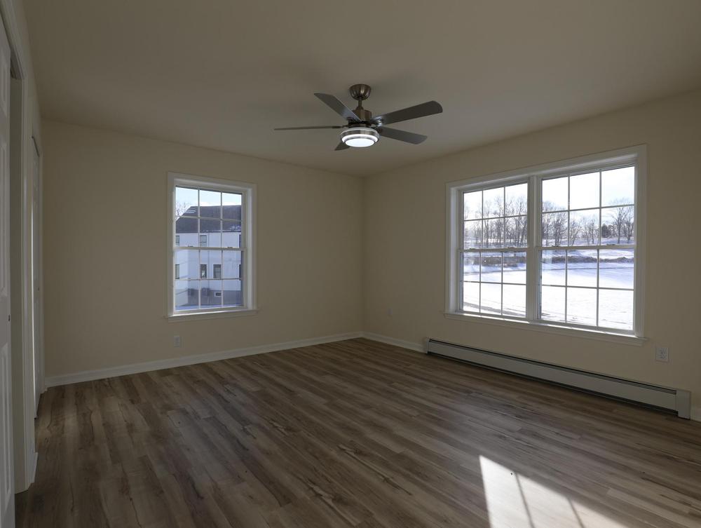 Exposure bracket 0 EV - base exposure